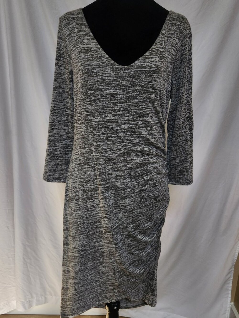 Free press, heathered gray long sleeve stretchy cinched, L